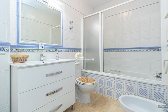 Image No.19-3 Bed Quad for sale