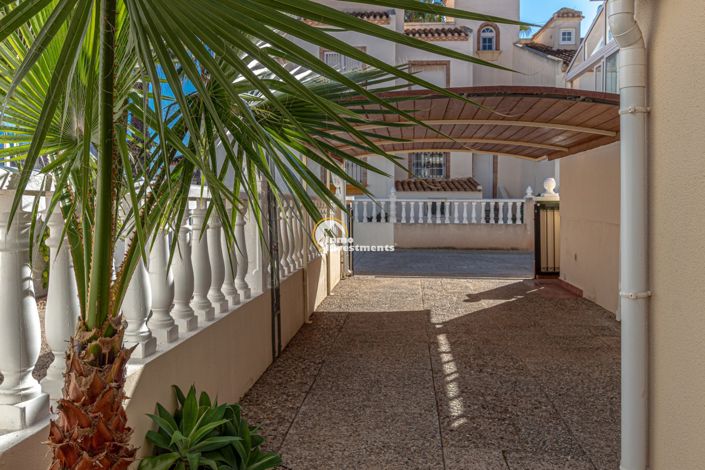 Image No.35-3 Bed Quad for sale