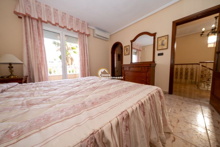 Image No.14-Villa de 4 chambres à vendre à Torrevieja