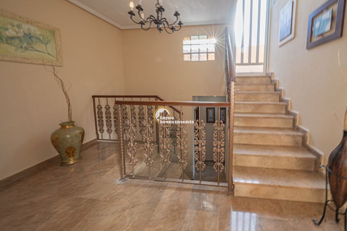 Image No.22-Villa de 4 chambres à vendre à Torrevieja