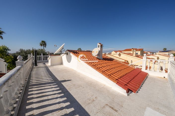 Image No.22-3 Bed Villa for sale