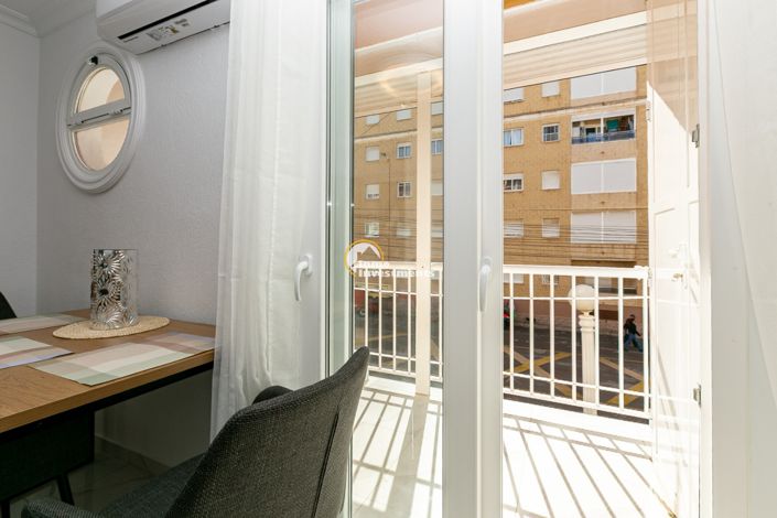 Image No.9-1 Bed Apartment for sale