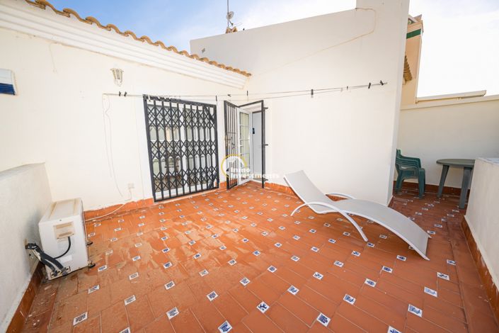 Image No.20-3 Bed Quad for sale