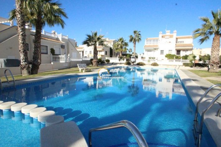 Image No.4-3 Bed Quad for sale