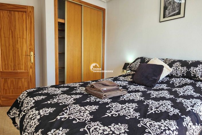 Image No.12-2 Bed Townhouse for sale