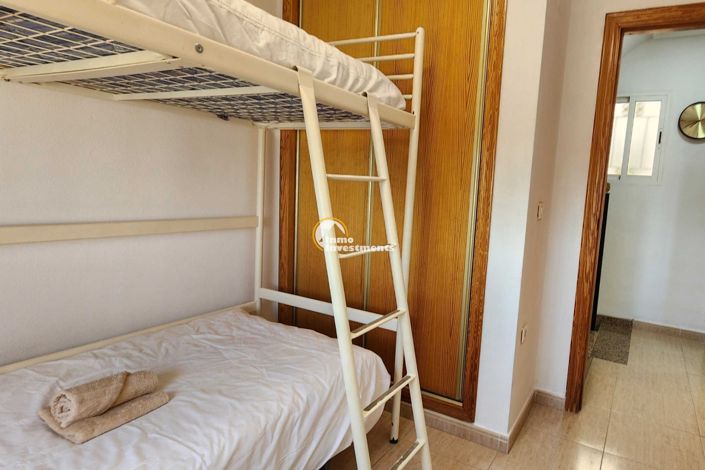 Image No.16-2 Bed Townhouse for sale