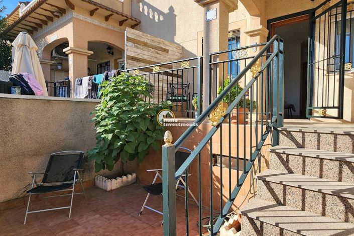 Image No.17-2 Bed Townhouse for sale