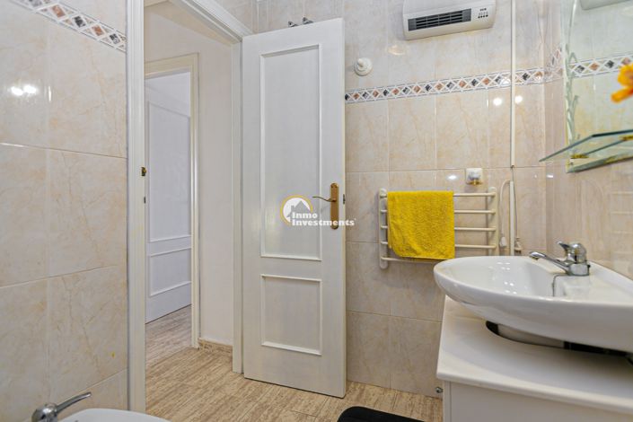 Image No.20-2 Bed Villa for sale