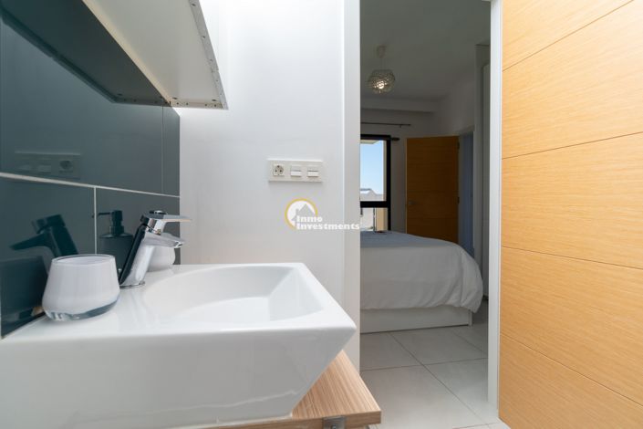 Image No.21-2 Bed Apartment for sale