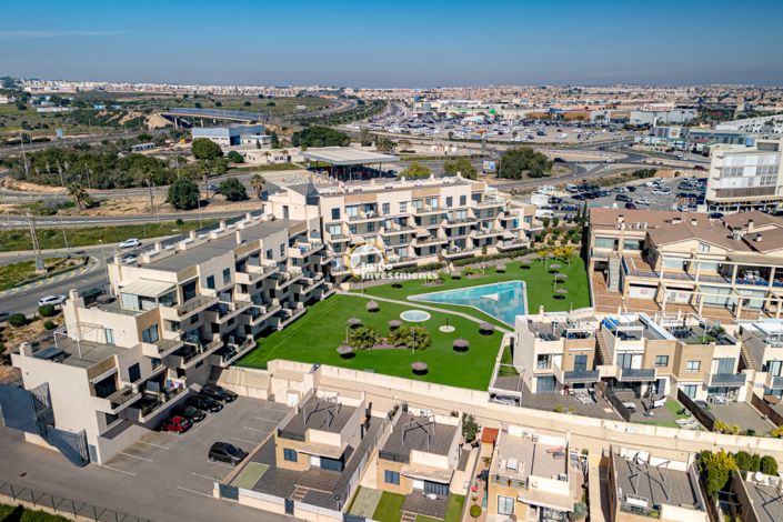 Image No.38-2 Bed Apartment for sale