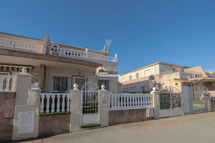 Image No.43-3 Bed Quad for sale