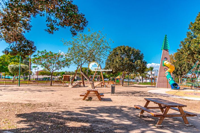 Image No.18-2 Bed Apartment for sale