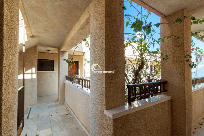 Image No.19-Studio for sale