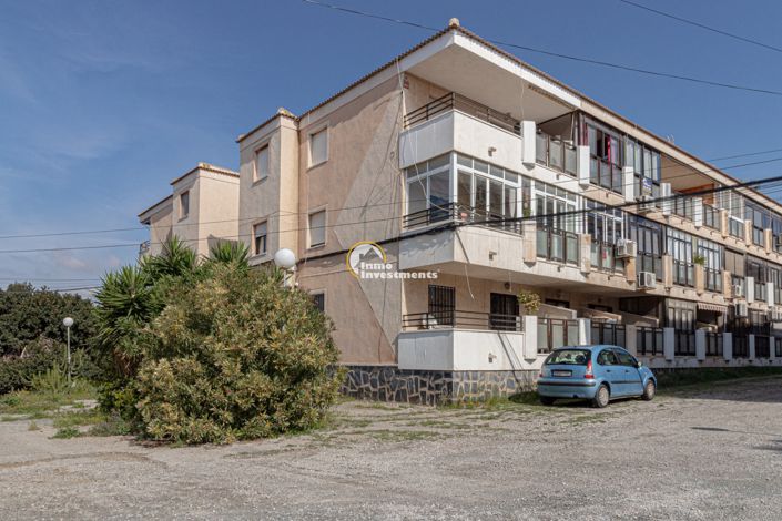 Image No.27-Studio for sale