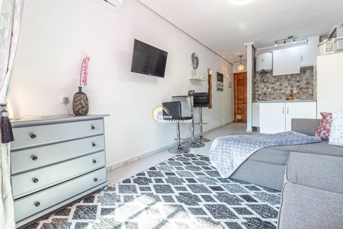 Image No.9-Studio for sale