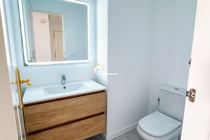 Image No.20-2 Bed Apartment for sale