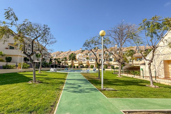 Image No.25-2 Bed Apartment for sale