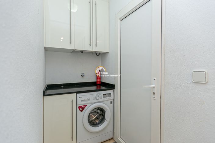 Image No.16-2 Bed Townhouse for sale