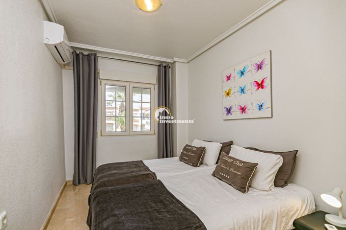 Image No.23-2 Bed Townhouse for sale