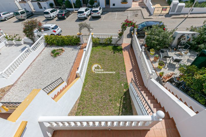 Image No.33-2 Bed Townhouse for sale