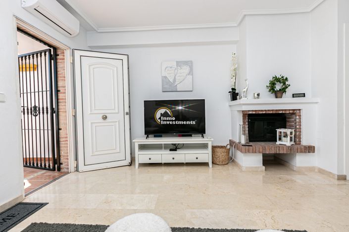 Image No.6-2 Bed Townhouse for sale