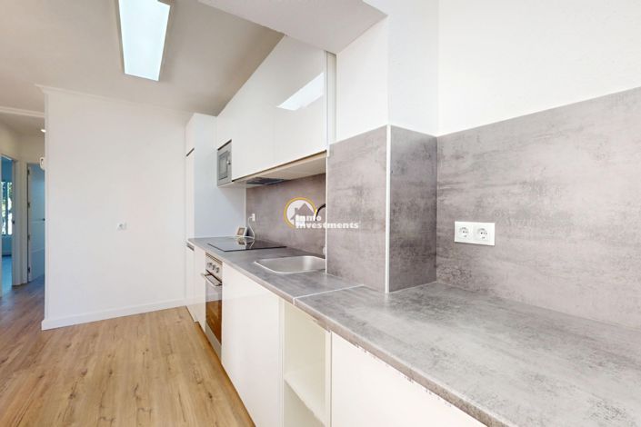 Image No.11-2 Bed Apartment for sale