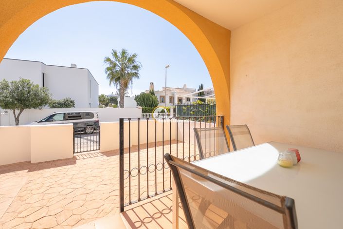 Image No.3-3 Bed Apartment for sale