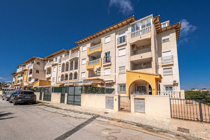 Image No.31-3 Bed Apartment for sale