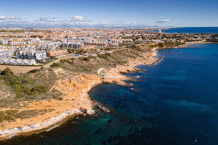 Image No.36-3 Bed Apartment for sale