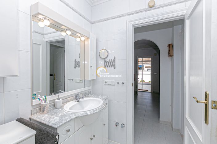 Image No.22-Villa de 2 chambres à vendre à Playa Flamenca