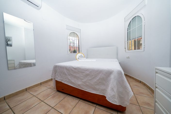 Image No.12-3 Bed Villa for sale