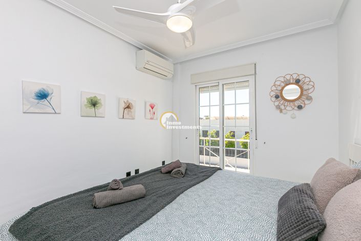 Image No.18-2 Bed Bungalow for sale