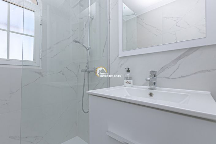 Image No.24-2 Bed Bungalow for sale