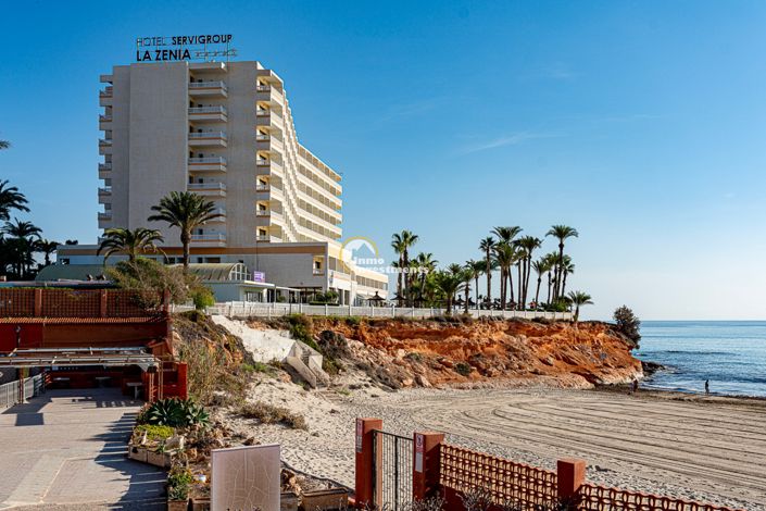 Image No.37-2 Bed Bungalow for sale