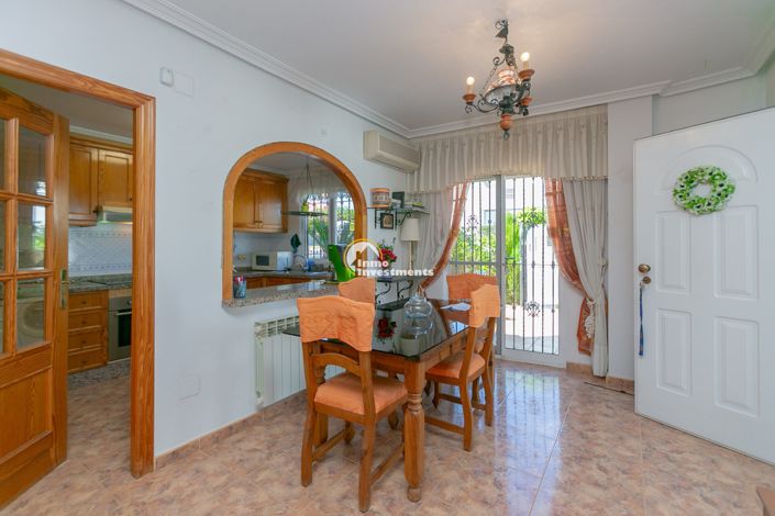 Image No.8-2 Bed Villa for sale