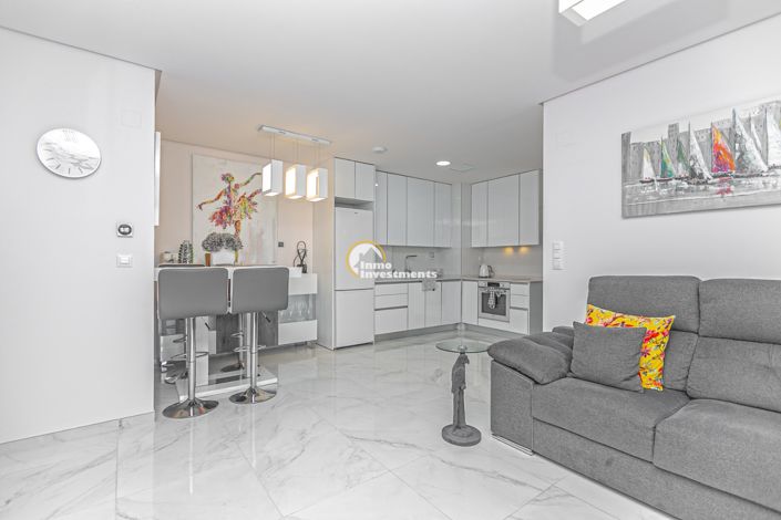 Image No.20-3 Bed Apartment for sale