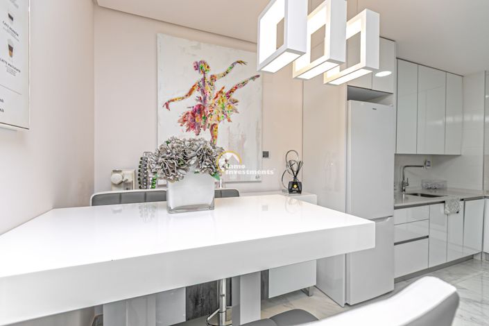 Image No.23-3 Bed Apartment for sale