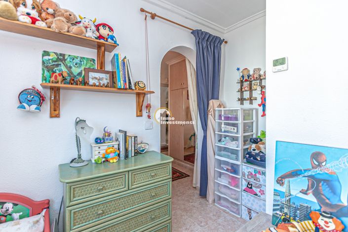 Image No.14-4 Bed Townhouse for sale