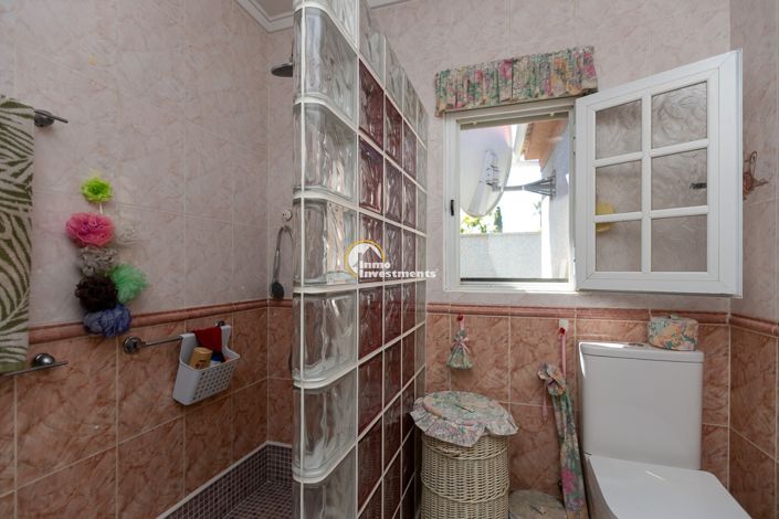 Image No.24-4 Bed Townhouse for sale