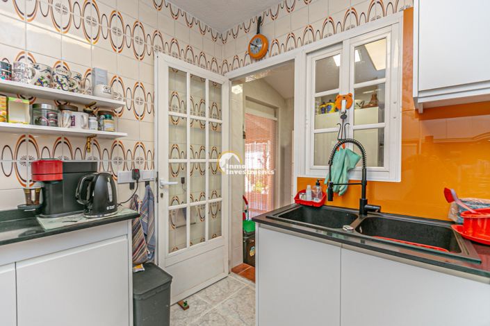 Image No.35-4 Bed Townhouse for sale