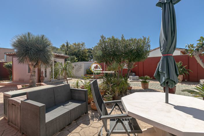 Image No.40-4 Bed Townhouse for sale