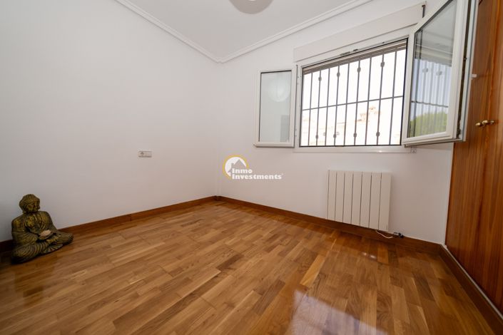 Image No.16-3 Bed Quad for sale