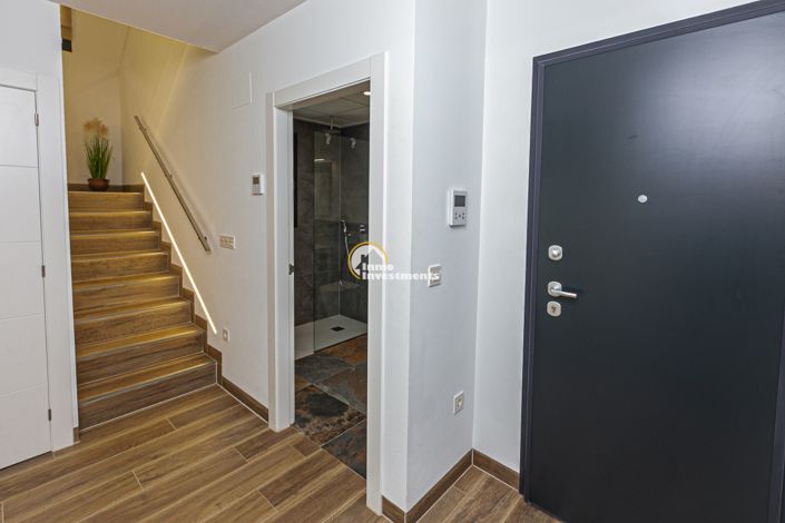 Image No.6-2 Bed Villa for sale