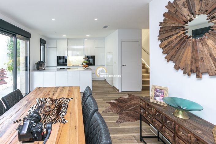 Image No.8-2 Bed Villa for sale