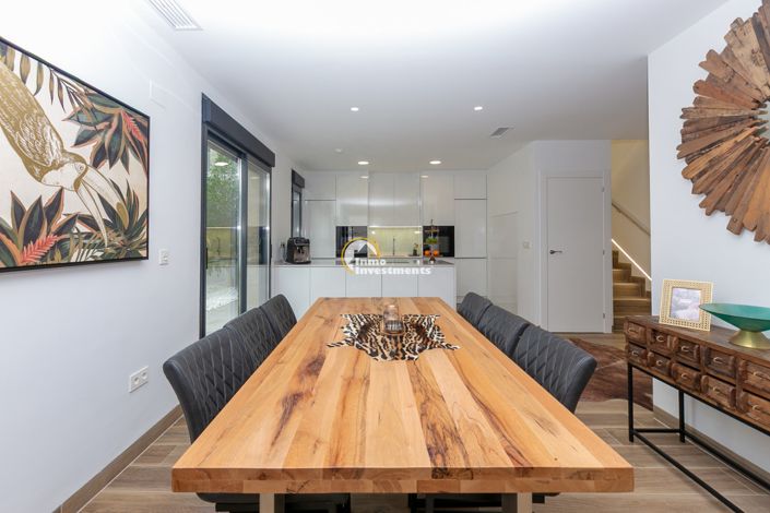 Image No.9-2 Bed Villa for sale