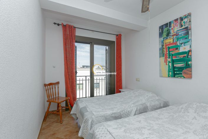 Image No.22-2 Bed Apartment for sale