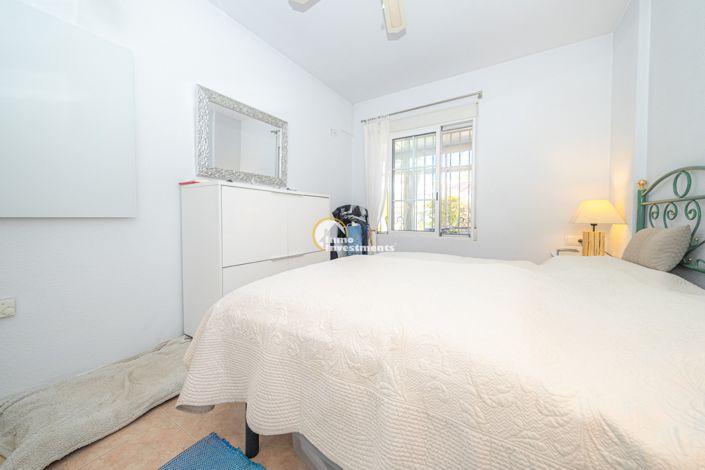 Image No.18-4 Bed Apartment for sale