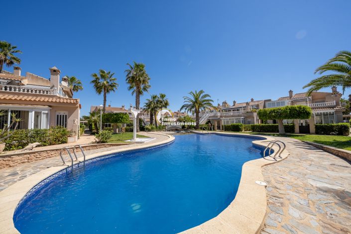 Image No.19-2 Bed Apartment for sale