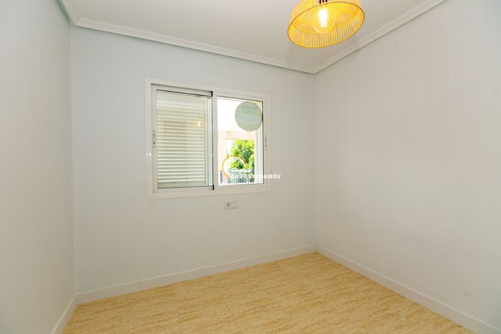 Image No.28-2 Bed Quad for sale