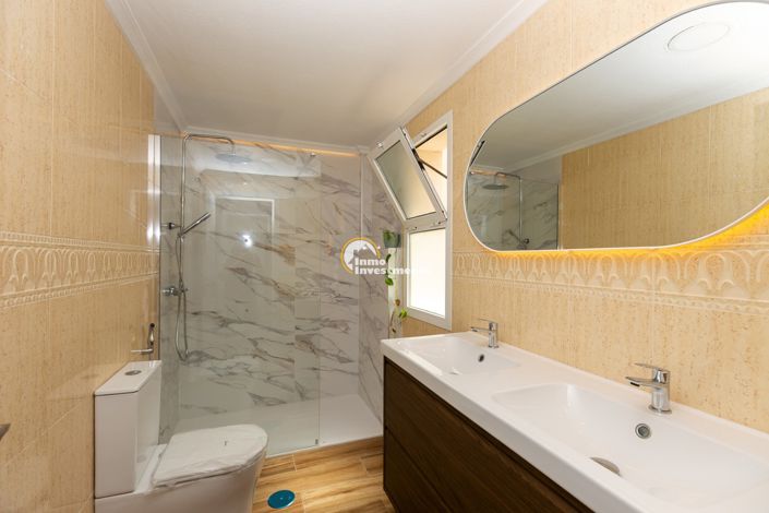 Image No.29-2 Bed Quad for sale